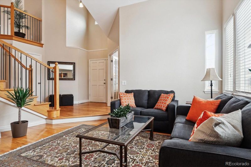 10985 W Dumbarton Cir, Littleton, CO 80127