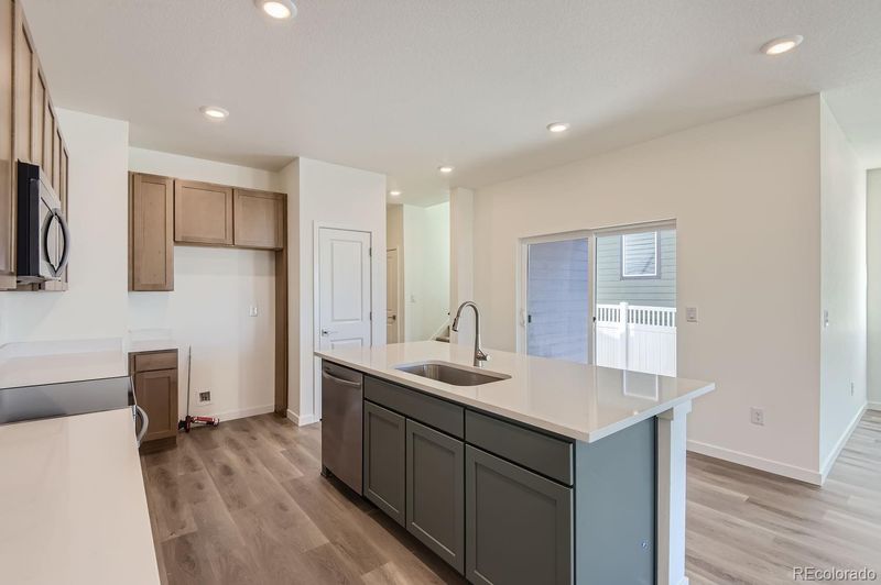 1242 S Algonquian, Aurora, CO 80018