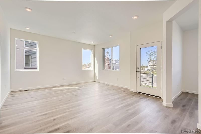 1242 S Algonquian, Aurora, CO 80018