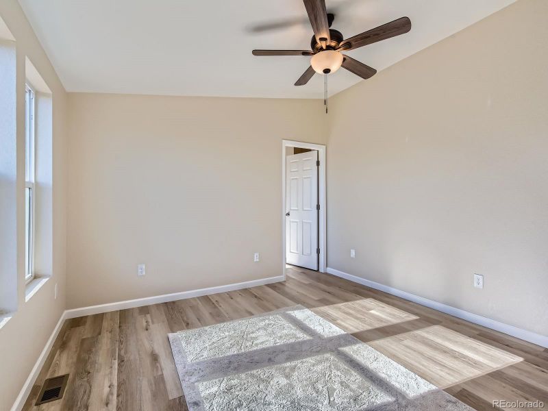 3338 S Canosa Ct, Englewood, CO 80110