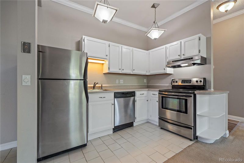 3233 Vallejo St #3B, Denver, CO 80211