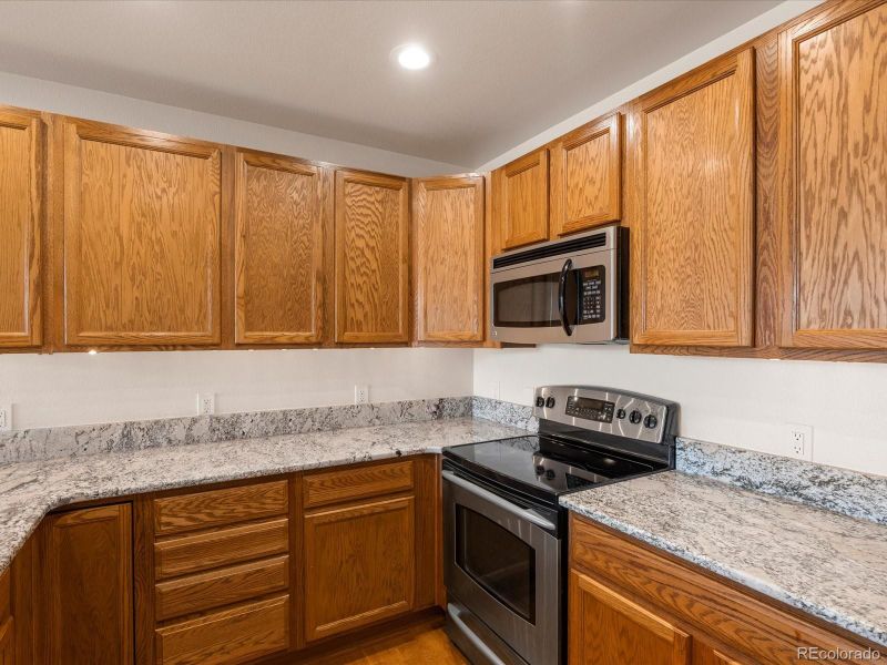 6000 W Floyd Ave #105, Denver, CO 80227