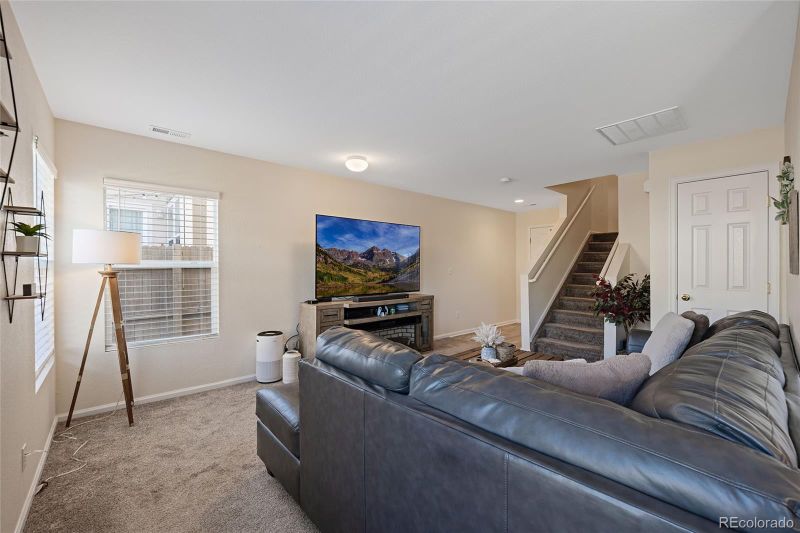 6005 Turnstone Pl, Castle Rock, CO 80104
