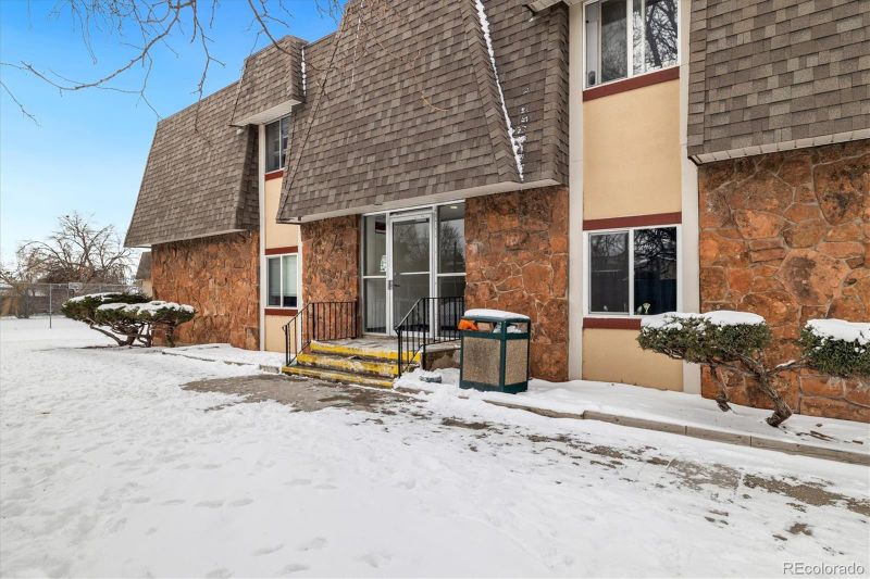 9650 Huron St #22, Thornton, CO 80260