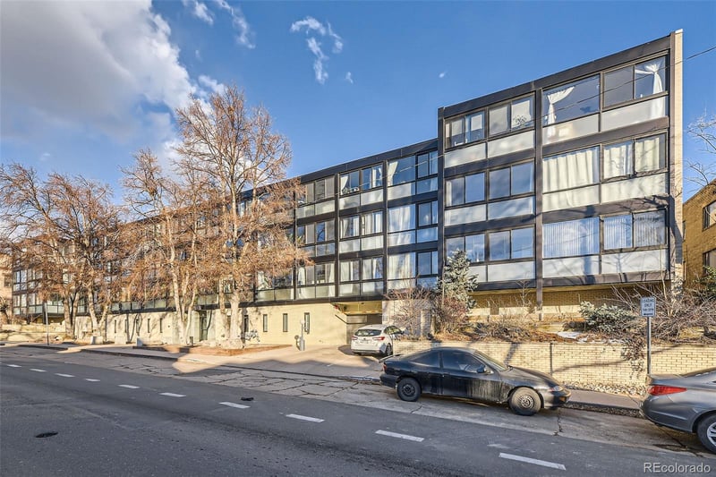 1050 N Corona St #215, Denver, CO 80218