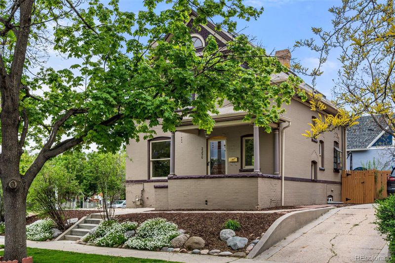 2250 N Hooker St, Denver, CO 80211