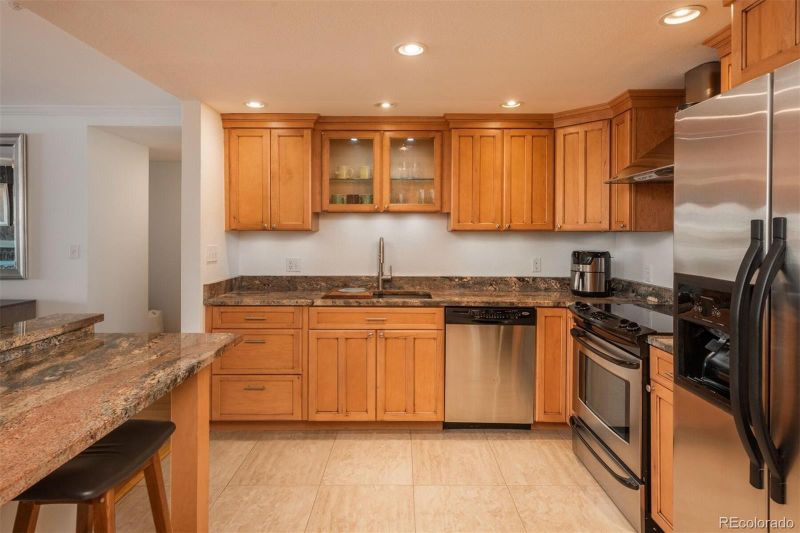 800 N Pearl St #406, Denver, CO 80203