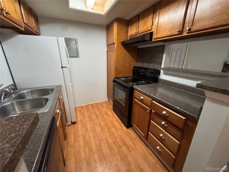 18391 E Kepner Pl #207, Aurora, CO 80017