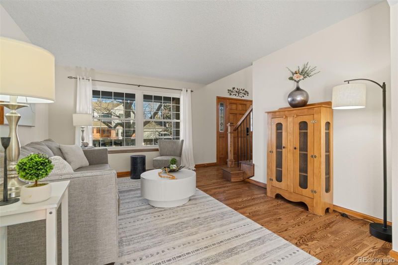 20954 E Crestline Pl, Centennial, CO 80015