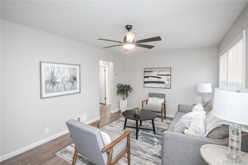 1716 Moline St, Aurora, CO 80010