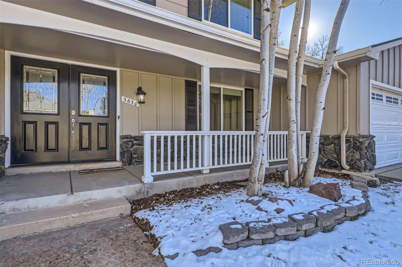 3630 S Roslyn Way, Denver, CO 80237