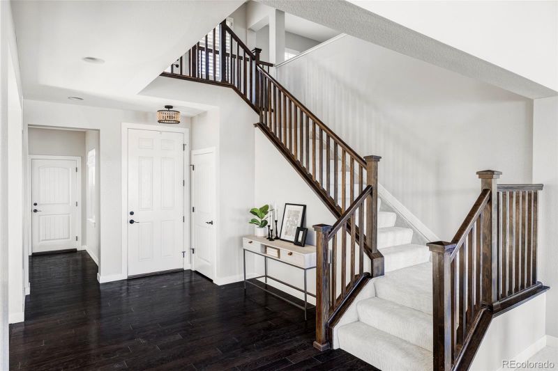 6918 S Riverwood Way, Aurora, CO 80016