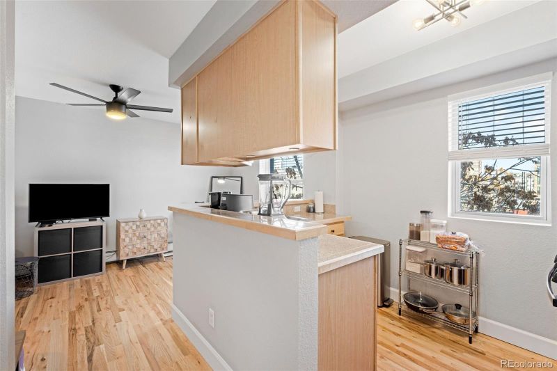 1629 N Clarkson St #38, Denver, CO 80218