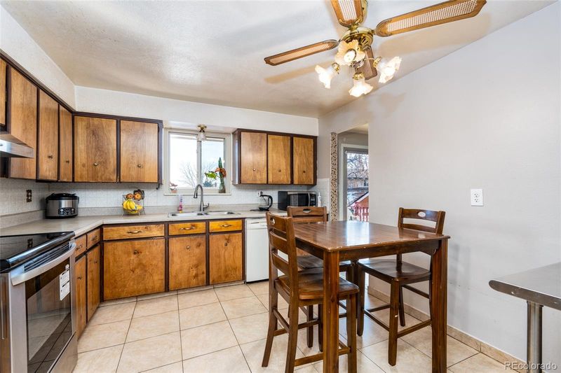 6764 Benton St, Arvada, CO 80003