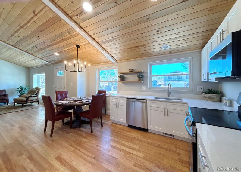 4865 S Taft St, Morrison, CO 80465