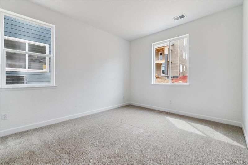 8480 Eagle River St, Littleton, CO 80125
