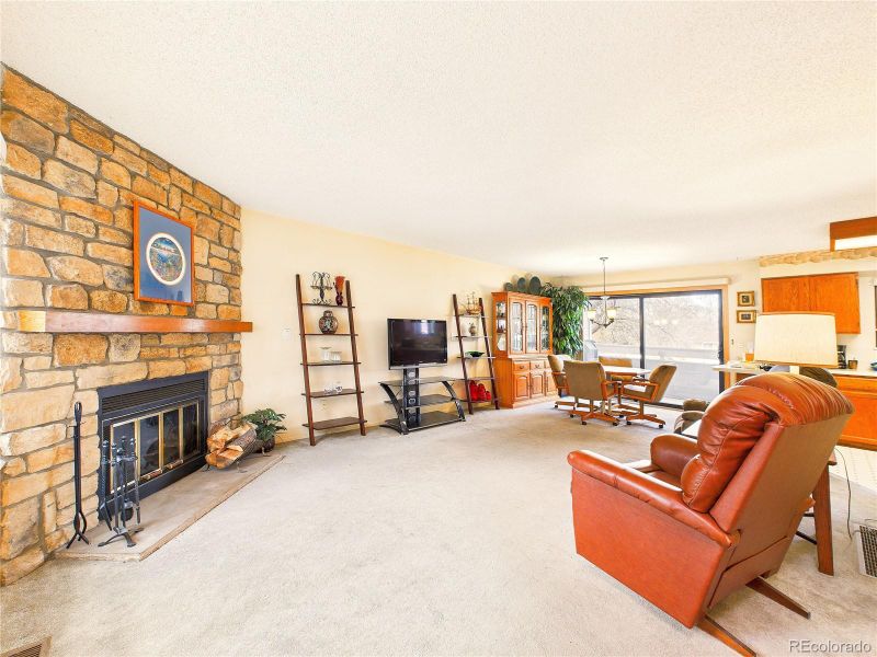 8777 W Cornell Ave #2, Lakewood, CO 80227