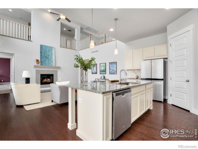 1114 Larimer Ridge Pw, Timnath, CO 80547