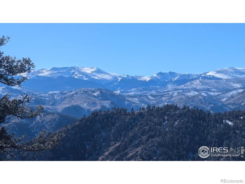 760 Chimney Rock Dr, Livermore, CO 80536