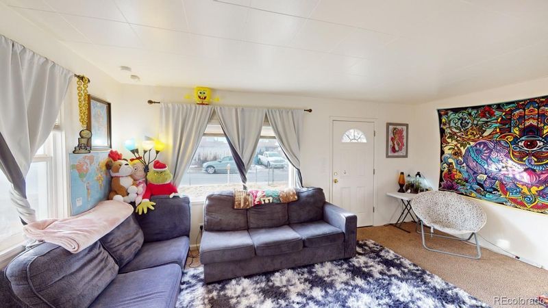 7060 Magnolia St, Commerce City, CO 80022
