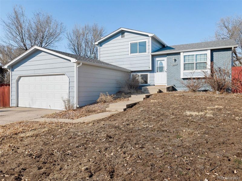 4946 Cita Dr, Colorado Springs, CO 80916