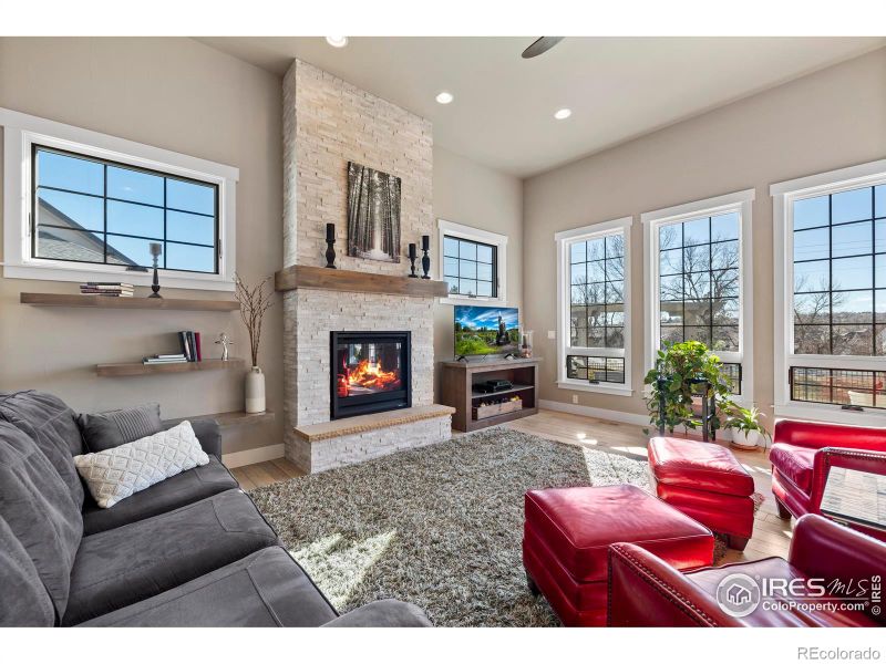 5626 Red Thunder Ct, Loveland, CO 80537