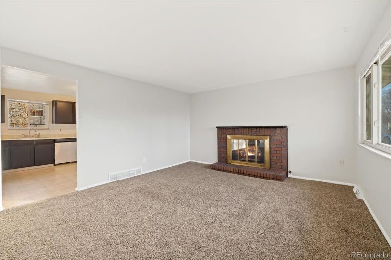 7452 Otis St, Arvada, CO 80003