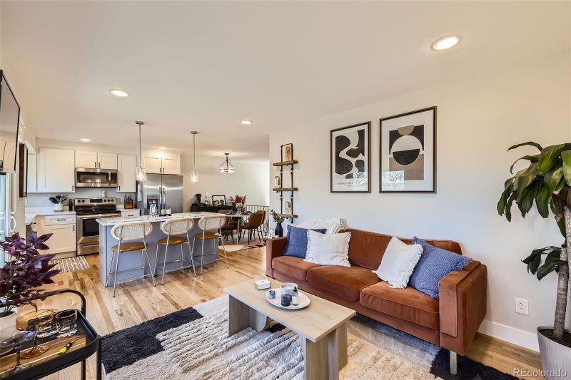 4870 S Iris St, Littleton, CO 80123