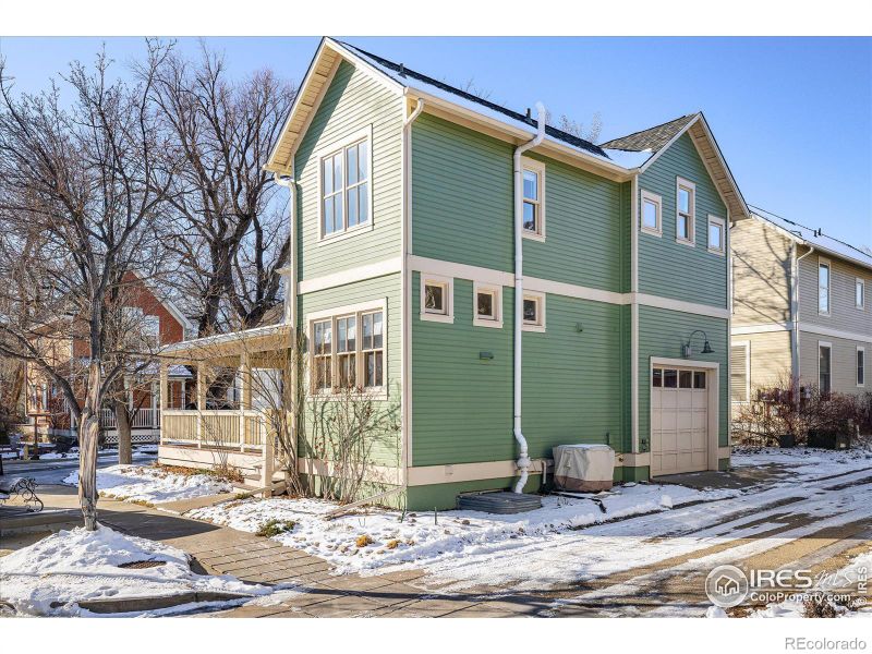 2613 Thornbird Pl, Boulder, CO 80304
