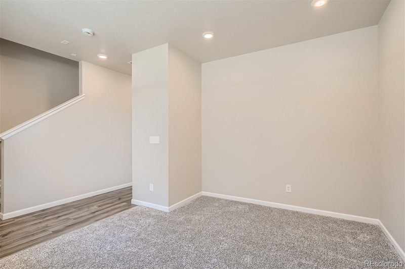 6890 Merseyside Ln, Castle Pines, CO 80108