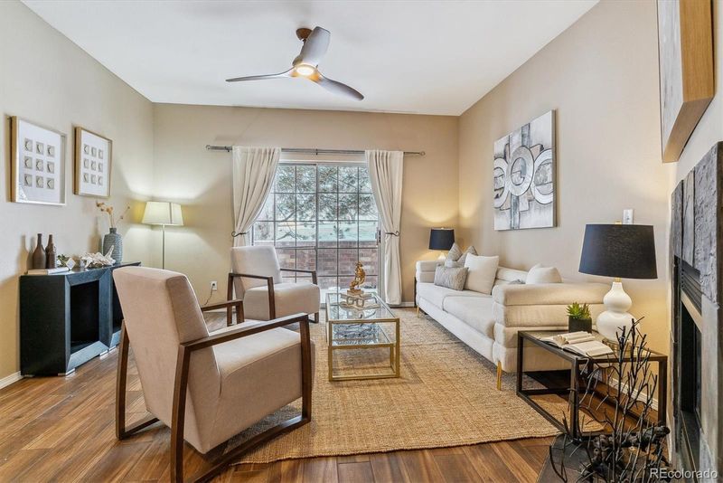 8777 E Dry Creek Rd #1412, Englewood, CO 80112