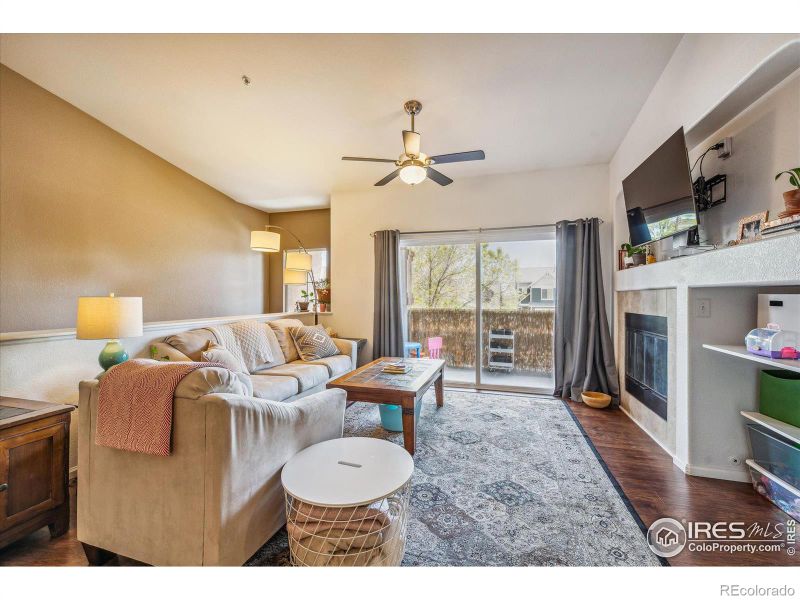 2321 Calais Dr #15B, Longmont, CO 80504