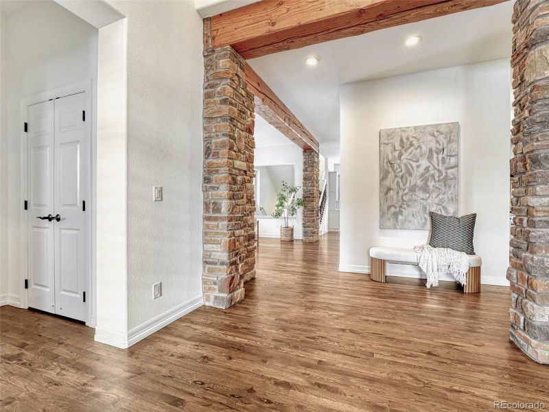 9562 Silent Hills Ln, Lone Tree, CO 80124