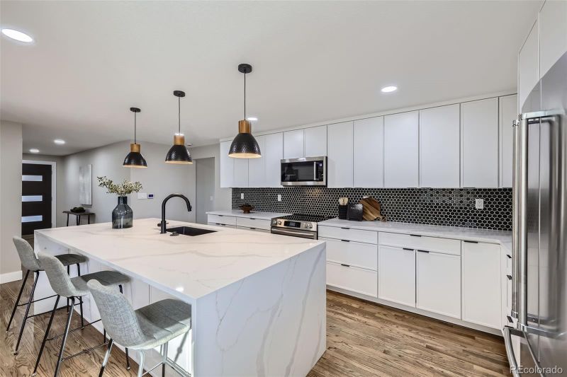 7076 S Newland St, Littleton, CO 80128