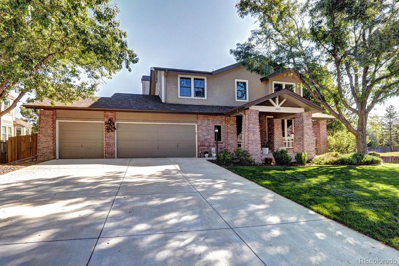 10697 W Roxbury Ave, Littleton, CO 80127