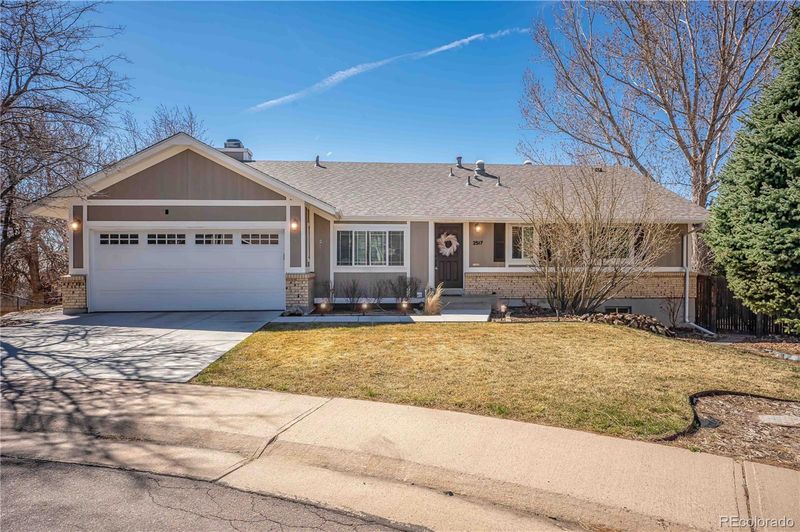2517 S Eldridge Ct, Lakewood, CO 80228
