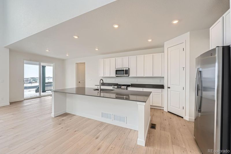 39420 Congress Ln, Elizabeth, CO 80107