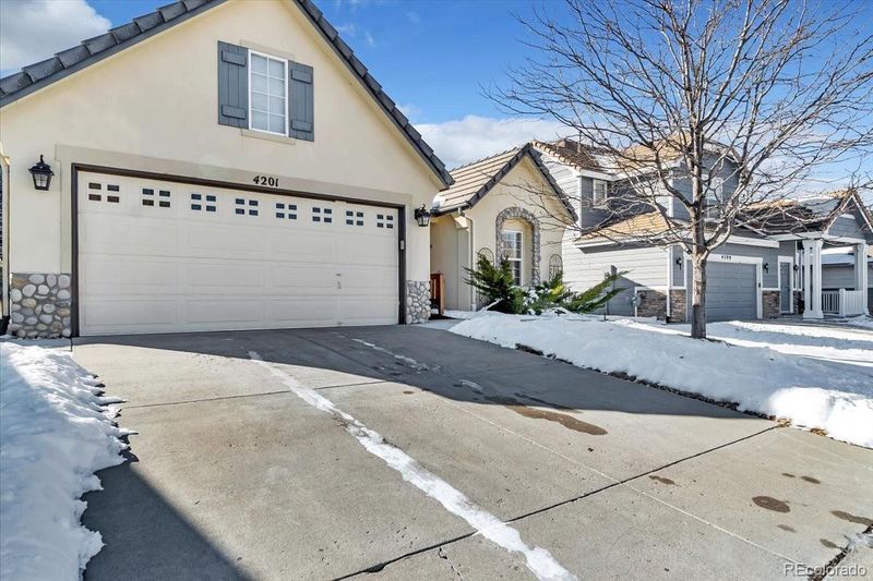 4201 Beautiful Cir, Castle Rock, CO 80109