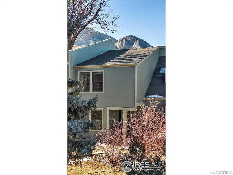 81 Benthaven Pl, Boulder, CO 80305