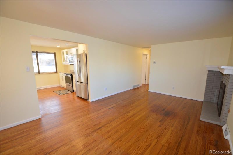 3516 W Powers Pl, Littleton, CO 80123