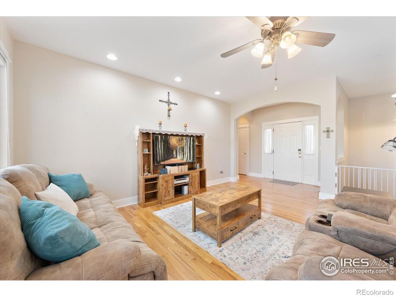 1326 Waterwood Dr, Windsor, CO 80550