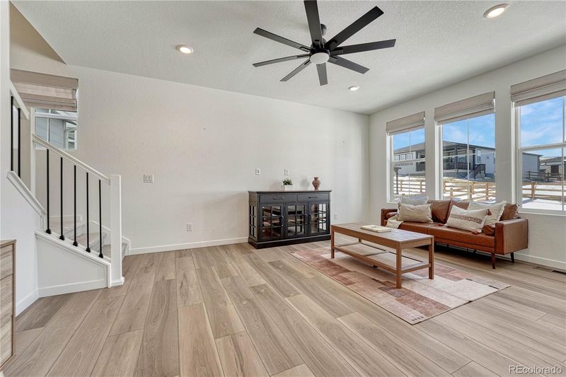 39533 Penn Rd, Elizabeth, CO 80107