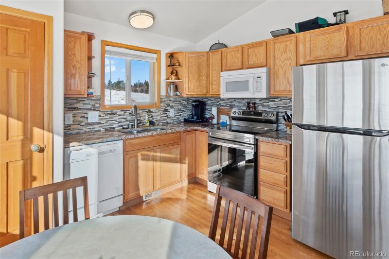 1357 Overland Cir, Jefferson, CO 80456