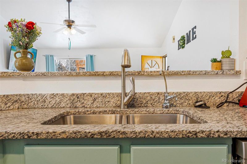 5783 W 76th Dr, Arvada, CO 80003