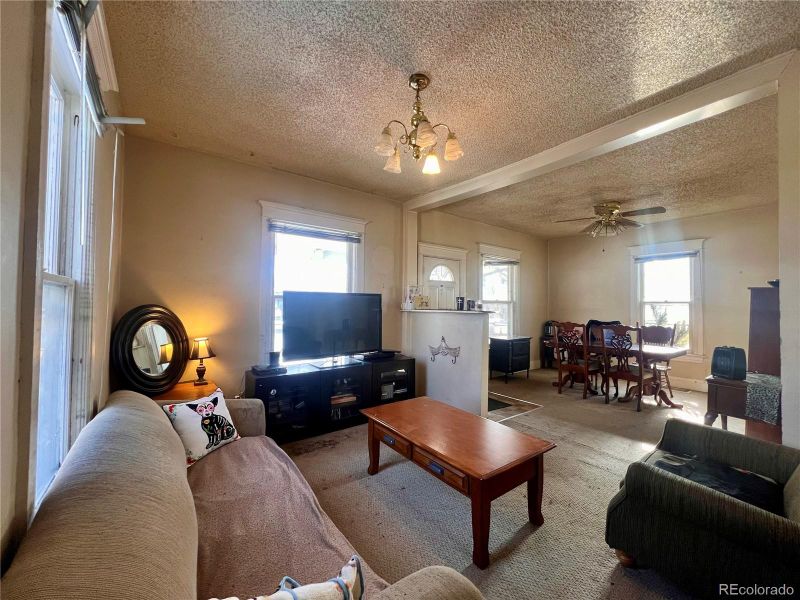4001 S Bannock St, Englewood, CO 80110