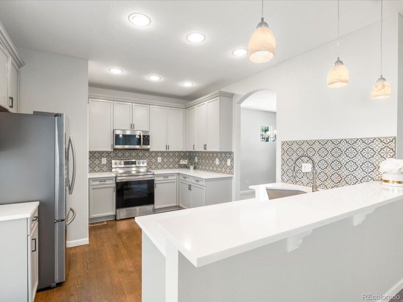 1428 S De Gaulle Ct, Aurora, CO 80018