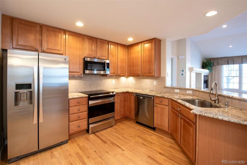 8182 S Winnipeg Ct, Aurora, CO 80016