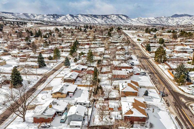 13390 W 8th Ave, Lakewood, CO 80401