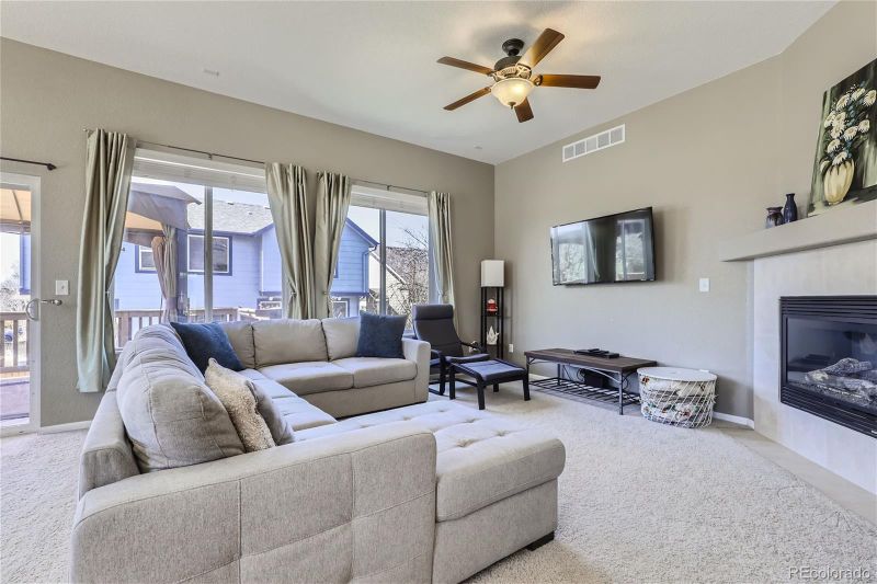 10431 Olathe Way, Commerce City, CO 80022