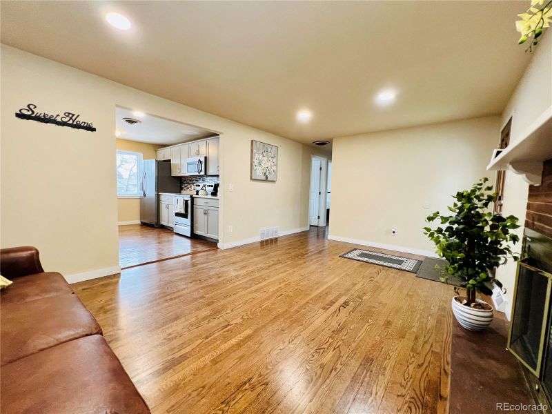 2543 Westchester Dr, Denver, CO 80221